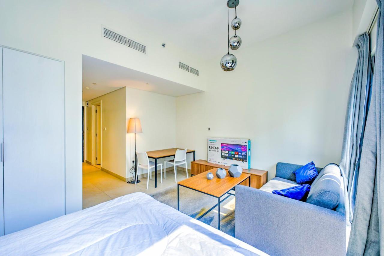 Expo Village Serviced Apartments Ντουμπάι Εξωτερικό φωτογραφία